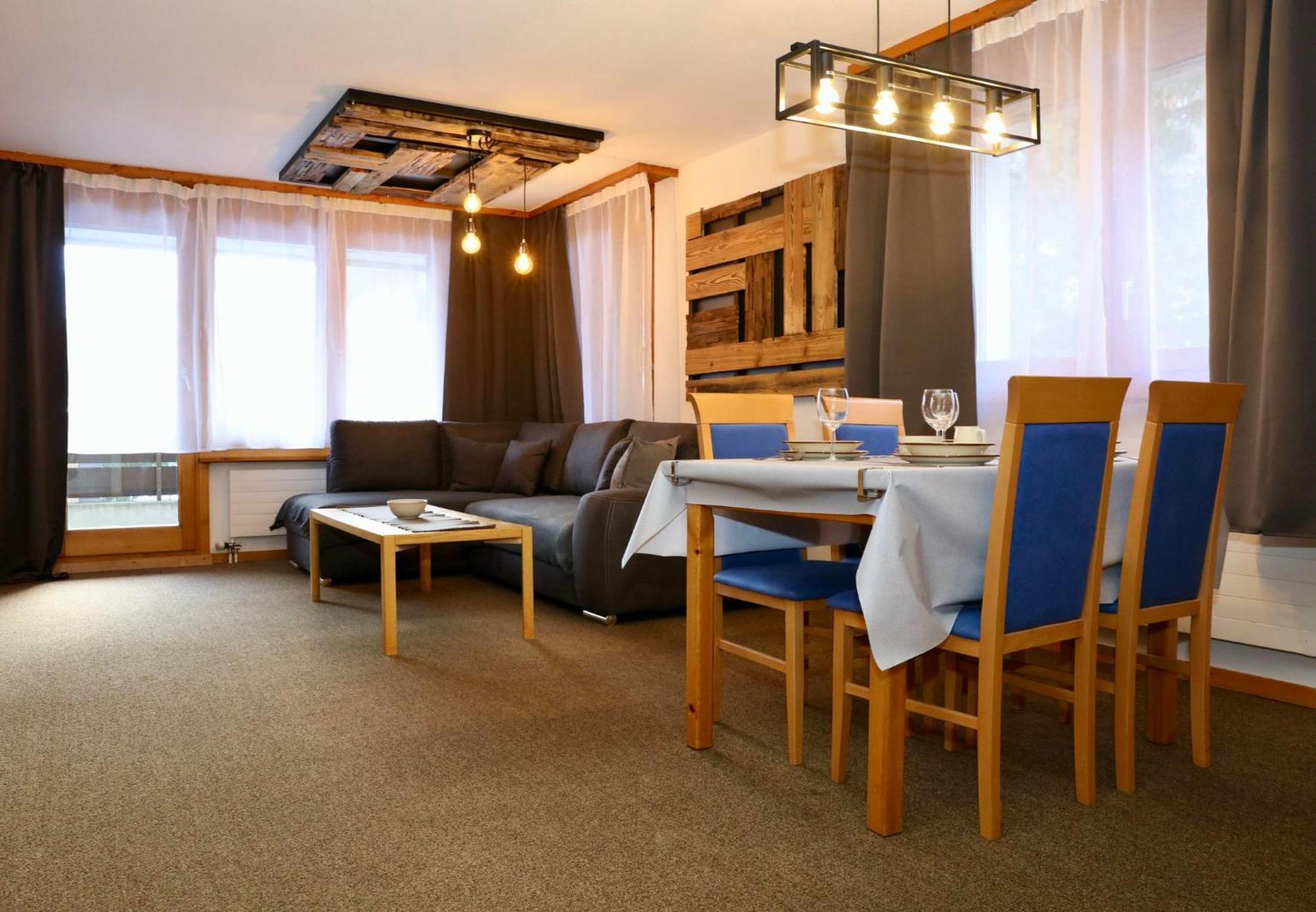 Monte Rosa Taesch, Apartments Mit Wellness Bereich חדר תמונה